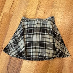 New American Apparel flannel plaid skirt